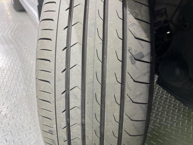 エクストレイル ２０Ｘｔ　禁煙車　ＳＤナビ　バックカメラ　シートヒーター　ＨＩＤヘッド／フォグ　ＥＴＣ　Ｂｌｕｅｔｏｏｔｈ　スマートキー　地デジ　オートエアコン　オートライト　横滑り防止装置　盗難防止装置　プライバシーガラス（45枚目）