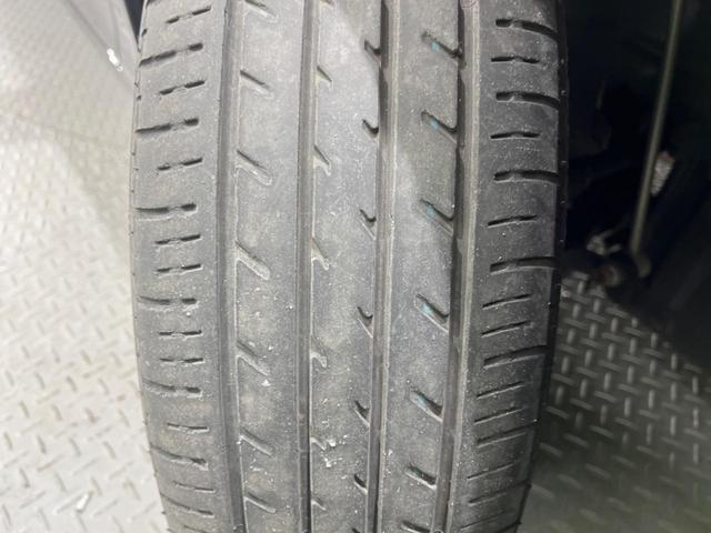 シエンタ Ｇ　クエロ　禁煙車　純正ナビ　全周囲カメラ　フリップダウンモニター　両側電動スライドドア　衝突軽減装置　レーンアシスト　クリアランスソナー　ＬＥＤヘッド　オートマチックハイビーム　フルセグ　Ｂｌｕｅｔｏｏｔｈ再生（50枚目）