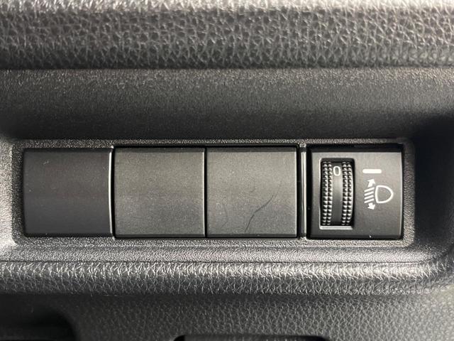 シエンタ ハイブリッドＧ　禁煙車　純正８型ディスプレイオーディオ　全周囲カメラ　両側電動スライド　ＡＣ１００Ｖ電源　トヨタセーフティ　レーダークルーズ　オートマチックハイビーム　ＬＥＤヘッド　ＥＴＣ　Ｂｌｕｅｔｏｏｔｈ（27枚目）