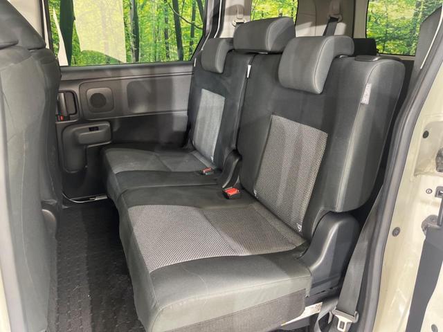 シエンタ ハイブリッドＧ　禁煙車　純正８型ディスプレイオーディオ　全周囲カメラ　両側電動スライド　ＡＣ１００Ｖ電源　トヨタセーフティ　レーダークルーズ　オートマチックハイビーム　ＬＥＤヘッド　ＥＴＣ　Ｂｌｕｅｔｏｏｔｈ（35枚目）