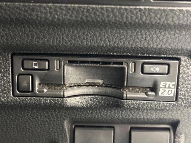 カローラクロス ハイブリッド　Ｚ　禁煙車　ガラスルーフ　純正１０型ナビ　全周囲カメラ　トヨタセーフティ　レーダークルーズ　オートマチックハイビーム　シートヒーター　ＥＴＣ　Ｂｌｕｅｔｏｏｔｈ　フルセグ　ＬＥＤヘッド／フォグ（27枚目）