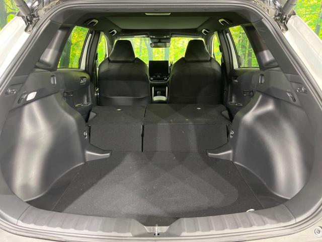 カローラクロス ハイブリッド　Ｚ　禁煙車　ガラスルーフ　純正１０型ナビ　全周囲カメラ　トヨタセーフティ　レーダークルーズ　オートマチックハイビーム　シートヒーター　ＥＴＣ　Ｂｌｕｅｔｏｏｔｈ　フルセグ　ＬＥＤヘッド／フォグ（39枚目）