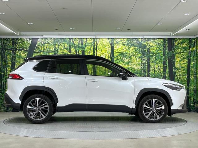 カローラクロス ハイブリッド　Ｚ　禁煙車　ガラスルーフ　純正１０型ナビ　全周囲カメラ　トヨタセーフティ　レーダークルーズ　オートマチックハイビーム　シートヒーター　ＥＴＣ　Ｂｌｕｅｔｏｏｔｈ　フルセグ　ＬＥＤヘッド／フォグ（44枚目）