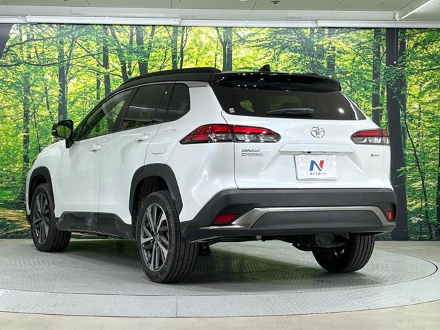カローラクロス ハイブリッド　Ｚ　禁煙車　ガラスルーフ　純正１０型ナビ　全周囲カメラ　トヨタセーフティ　レーダークルーズ　オートマチックハイビーム　シートヒーター　ＥＴＣ　Ｂｌｕｅｔｏｏｔｈ　フルセグ　ＬＥＤヘッド／フォグ（45枚目）