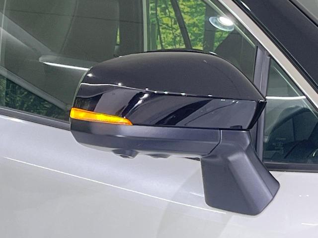カローラクロス ハイブリッド　Ｚ　禁煙車　ガラスルーフ　純正１０型ナビ　全周囲カメラ　トヨタセーフティ　レーダークルーズ　オートマチックハイビーム　シートヒーター　ＥＴＣ　Ｂｌｕｅｔｏｏｔｈ　フルセグ　ＬＥＤヘッド／フォグ（47枚目）