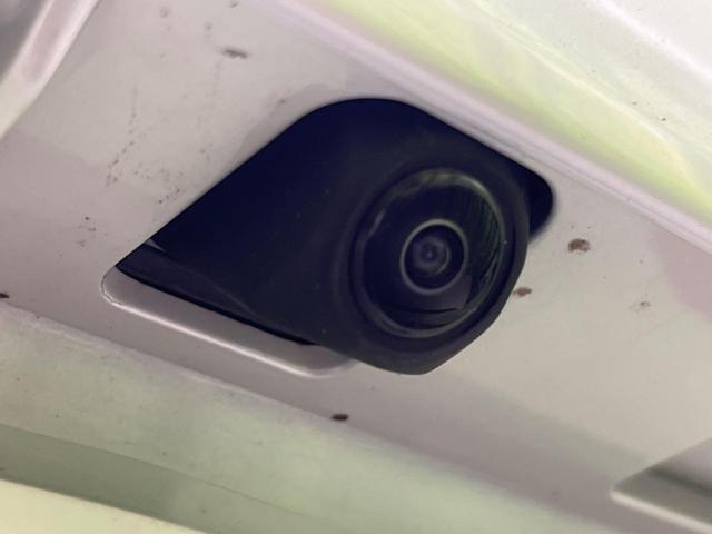 カローラクロス ハイブリッド　Ｚ　禁煙車　ガラスルーフ　純正１０型ナビ　全周囲カメラ　トヨタセーフティ　レーダークルーズ　オートマチックハイビーム　シートヒーター　ＥＴＣ　Ｂｌｕｅｔｏｏｔｈ　フルセグ　ＬＥＤヘッド／フォグ（48枚目）