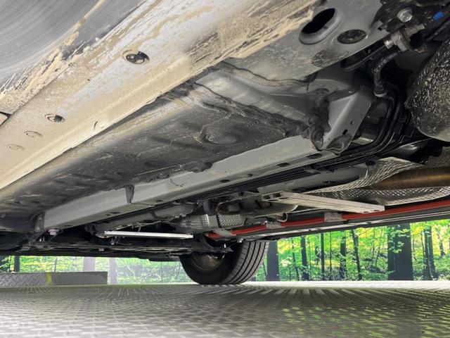 カローラクロス ハイブリッド　Ｚ　禁煙車　ガラスルーフ　純正１０型ナビ　全周囲カメラ　トヨタセーフティ　レーダークルーズ　オートマチックハイビーム　シートヒーター　ＥＴＣ　Ｂｌｕｅｔｏｏｔｈ　フルセグ　ＬＥＤヘッド／フォグ（50枚目）