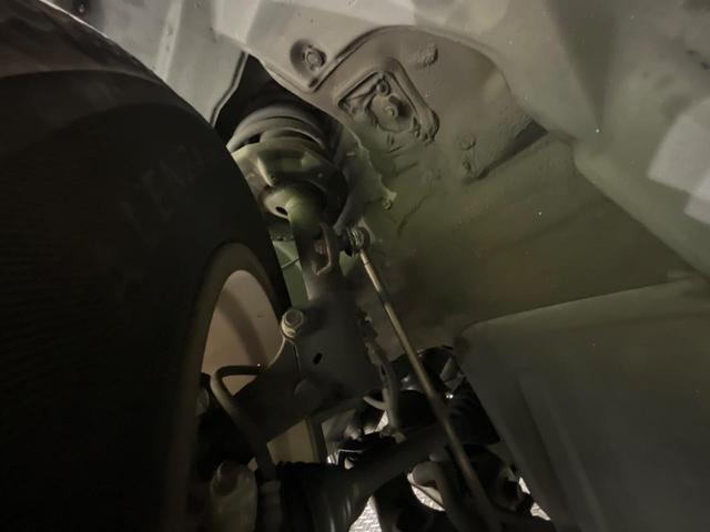 ハリアー プレミアム 禁煙車 モデリスタ 純正9型ナビ バックカメラ トヨタセーフティ クルーズコントロール 車線逸脱警報 ETC Bluetooth フルセグ パワーシート LEDヘッド/フォグ 純正18インチAW(48枚目)