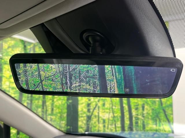 ＲＡＶ４ アドベンチャー　禁煙車　純正１０型ディスプレイオーディオ　バックカメラ　電動リアゲート　衝突軽減装置　レーダークルーズ　レーンアシスト　クリアランスソナー　ＬＥＤヘッド　オートマチックハイビーム　シートヒーター（5枚目）