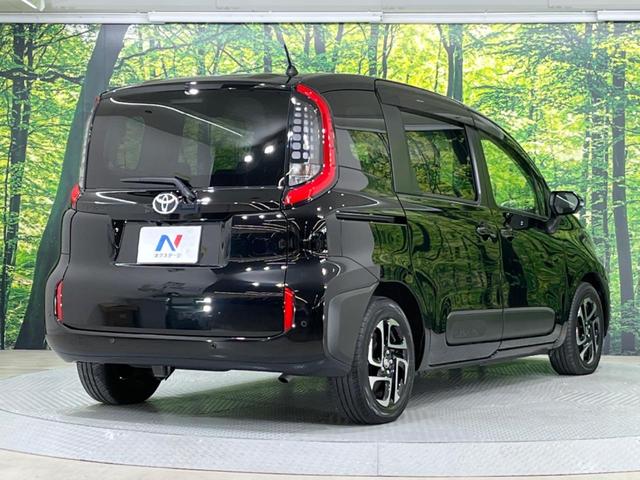 シエンタ Ｚ　禁煙車　純正１０型ディスプレイオーディオ　全周囲カメラ　両側電動スライドドア　衝突軽減装置　レーダークルーズ　ブラインドスポットモニター　レーンアシスト　クリアランスソナー　ＬＥＤヘッド（18枚目）