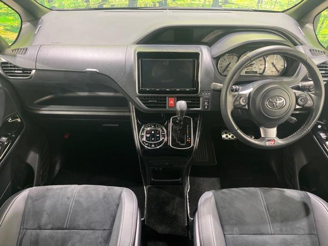 ヴォクシー ＺＳ　ＧＲスポーツ　禁煙車　純正９型ナビ　バックカメラ　両側電動スライドドア　衝突軽減装置　クルコン　レーンアシスト　ＬＥＤヘッド　オートマチックハイビーム　Ｂｌｕｅｔｏｏｔｈ再生　フルセグ　スマートキー（2枚目）