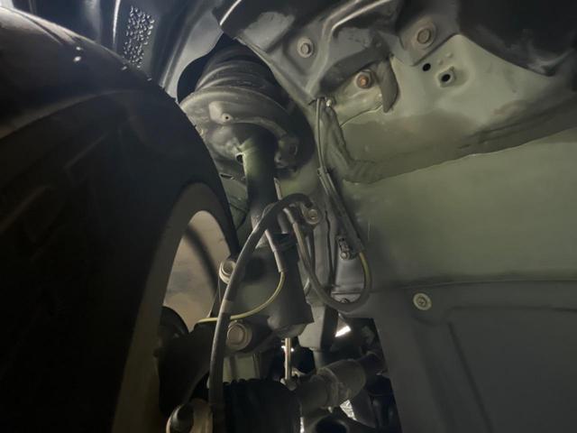 ヴォクシー ＺＳ　ＧＲスポーツ　禁煙車　純正９型ナビ　バックカメラ　両側電動スライドドア　衝突軽減装置　クルコン　レーンアシスト　ＬＥＤヘッド　オートマチックハイビーム　Ｂｌｕｅｔｏｏｔｈ再生　フルセグ　スマートキー（20枚目）