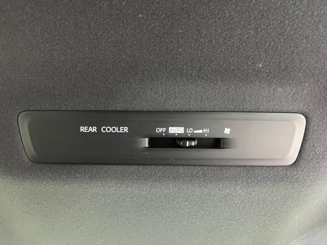 ヴォクシー ＺＳ　ＧＲスポーツ　禁煙車　純正９型ナビ　バックカメラ　両側電動スライドドア　衝突軽減装置　クルコン　レーンアシスト　ＬＥＤヘッド　オートマチックハイビーム　Ｂｌｕｅｔｏｏｔｈ再生　フルセグ　スマートキー（31枚目）