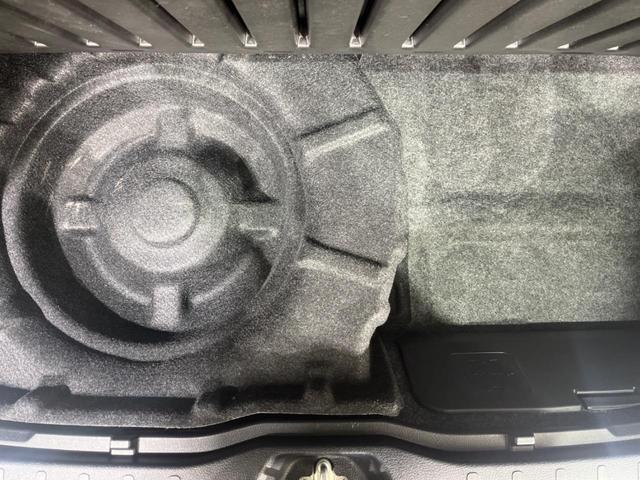 ヴォクシー ＺＳ　ＧＲスポーツ　禁煙車　純正９型ナビ　バックカメラ　両側電動スライドドア　衝突軽減装置　クルコン　レーンアシスト　ＬＥＤヘッド　オートマチックハイビーム　Ｂｌｕｅｔｏｏｔｈ再生　フルセグ　スマートキー（42枚目）