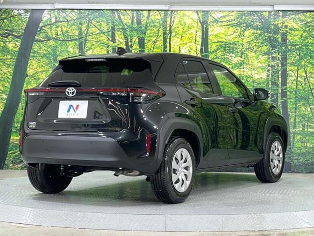 ヤリスクロス Ｘ　バックカメラ　衝突被害軽減システム　レーダークルーズ　禁煙車　ドラレコ　コーナーセンサー　スマートキー　ＥＴＣ　純正１６インチアルミ　オートハイビーム　車線逸脱警報　オートライト　Ｂｌｕｅｔｏｏｔｈ（17枚目）