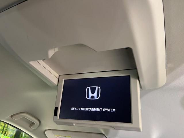 オデッセイ アブソルート　両側電動ドア　バックカメラ　衝突被害軽減システム　禁煙車　ハーフレザーシート　コーナーセンサー　スマートキー　ＬＥＤヘッド　ビルトインＥＴＣ　クルコン　オートライト　オートエアコン（5枚目）