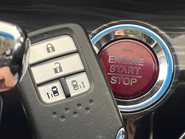 オデッセイ アブソルート　両側電動ドア　バックカメラ　衝突被害軽減システム　禁煙車　ハーフレザーシート　コーナーセンサー　スマートキー　ＬＥＤヘッド　ビルトインＥＴＣ　クルコン　オートライト　オートエアコン（36枚目）