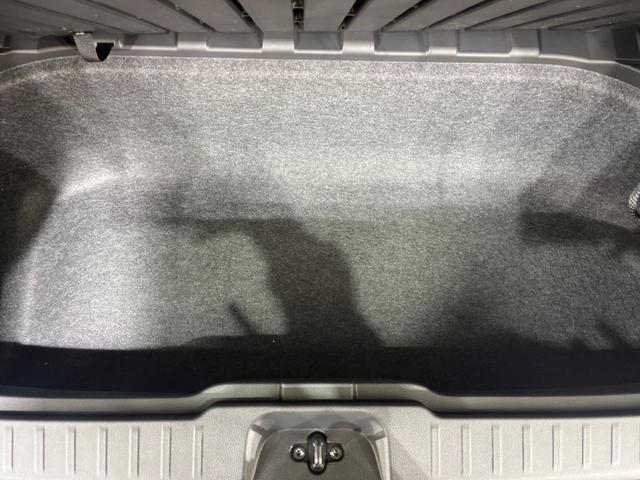 セレナ ｅ－パワー　ハイウェイスターＶ　登録済未使用車　純正１２型ナビ　全周囲カメラ　両側電動スライド　エマージェンシーブレーキ　プロパイロット　ブラインドスポットモニター　デジタルインナーミラー　ＥＴＣ　Ｂｌｕｅｔｏｏｔｈ　フルセグ（44枚目）