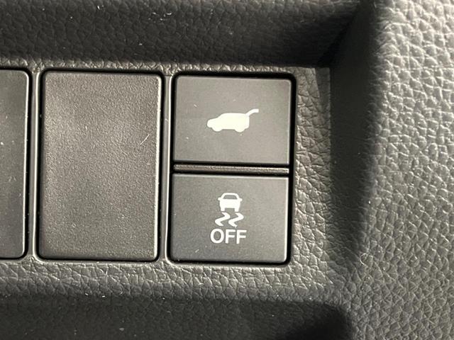 ステップワゴン ｅ：ＨＥＶスパーダ　禁煙車　純正１１型ナビ　全周囲カメラ　両側電動スライド　ホンダセンシング　レーダークルーズ　オートマチックハイビーム　ブラインドスポットモニター　ＥＴＣ　Ｂｌｕｅｔｏｏｔｈ　フルセグシートヒーター（8枚目）