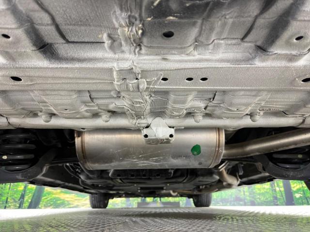 ステップワゴン ｅ：ＨＥＶスパーダ　禁煙車　純正１１型ナビ　全周囲カメラ　両側電動スライド　ホンダセンシング　レーダークルーズ　オートマチックハイビーム　ブラインドスポットモニター　ＥＴＣ　Ｂｌｕｅｔｏｏｔｈ　フルセグシートヒーター（21枚目）