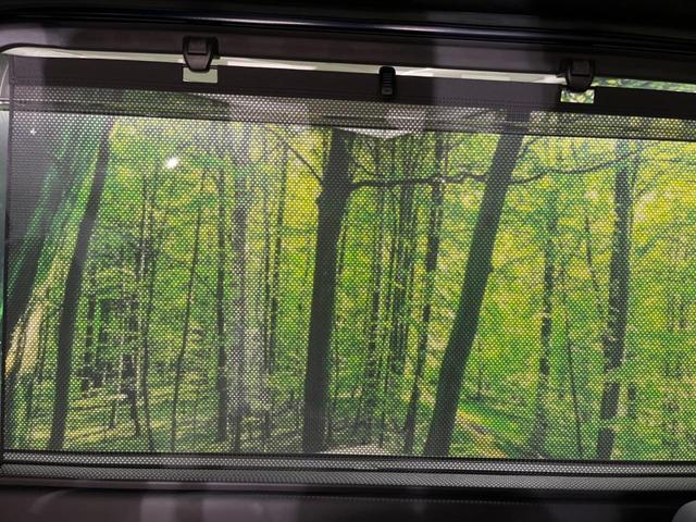 ステップワゴン ｅ：ＨＥＶスパーダ　禁煙車　純正１１型ナビ　全周囲カメラ　両側電動スライド　ホンダセンシング　レーダークルーズ　オートマチックハイビーム　ブラインドスポットモニター　ＥＴＣ　Ｂｌｕｅｔｏｏｔｈ　フルセグシートヒーター（45枚目）