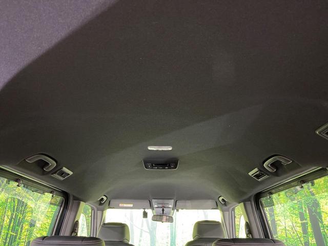 ステップワゴン ｅ：ＨＥＶスパーダ　禁煙車　純正１１型ナビ　全周囲カメラ　両側電動スライド　ホンダセンシング　レーダークルーズ　オートマチックハイビーム　ブラインドスポットモニター　ＥＴＣ　Ｂｌｕｅｔｏｏｔｈ　フルセグシートヒーター（46枚目）