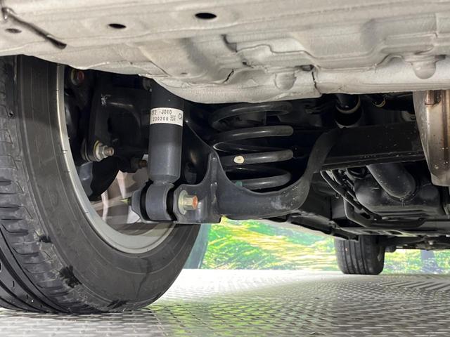 ステップワゴン ｅ：ＨＥＶスパーダ　禁煙車　純正１１型ナビ　全周囲カメラ　両側電動スライド　ホンダセンシング　レーダークルーズ　オートマチックハイビーム　ブラインドスポットモニター　ＥＴＣ　Ｂｌｕｅｔｏｏｔｈ　フルセグシートヒーター（59枚目）