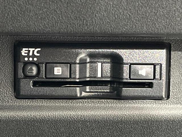 ジムニーシエラ ＪＣ　４ＷＤ　衝突被害軽減システム　禁煙車　コーナーセンサー　スマートキー　ＬＥＤヘッド　ビルトインＥＴＣ　クルコン　純正１５インチアルミ　車線逸脱警報　オートライト　オートエアコン（7枚目）