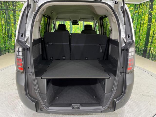 フリード e:HEVクロスター 登録済未使用車 アダプティブクルーズコントロール 衝突軽減装置 レーンキープ ブラインドスポットモニター クリアランスソナー 両側電動スライドドア 前席シートヒーター アイドリングストップ(32枚目)