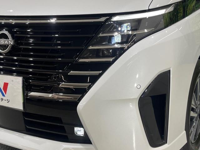 セレナ e-パワー ハイウェイスターV 登録済未使用車 両側電動ドア 全周囲カメラ 衝突被害軽減システム ドラレコ コーナーセンサー スマートキー LEDヘッド ビルトインETC 純正16インチアルミ オートハイビーム 車線逸脱警報(13枚目)