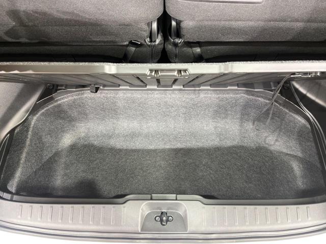 セレナ e-パワー ハイウェイスターV 登録済未使用車 両側電動ドア 全周囲カメラ 衝突被害軽減システム ドラレコ コーナーセンサー スマートキー LEDヘッド ビルトインETC 純正16インチアルミ オートハイビーム 車線逸脱警報(35枚目)