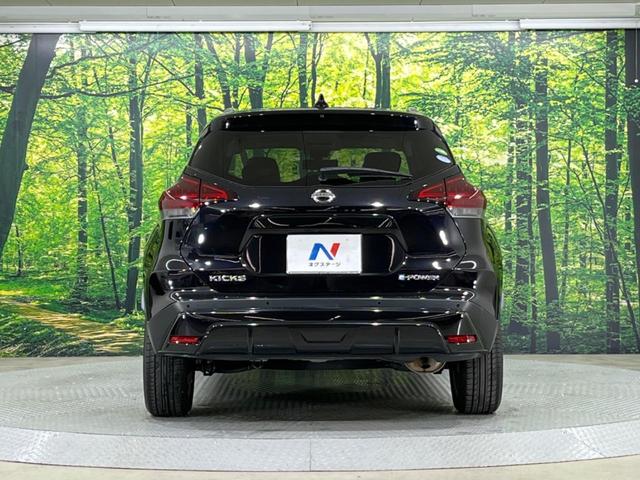 キックス X ツートーンインテリアエディション 純正SDナビ 全周囲カメラ 衝突被害軽減システム レーダークルーズ 禁煙車 ドラレコ コーナーセンサー スマートキー LEDヘッド ビルトインETC 純正17インチアルミ オートハイビーム(15枚目)