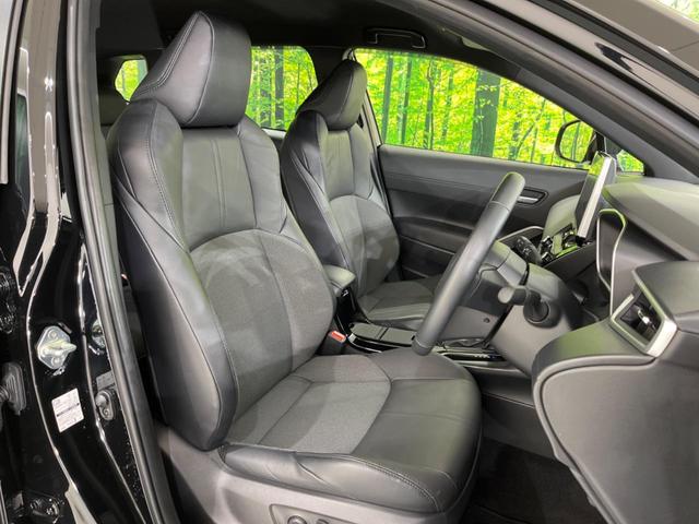 カローラクロス ハイブリッド　Ｚ　１０．５インチナビ　全周囲カメラ　レーダークルーズ　禁煙車　電動リアゲート　ハーフレザーシート　パワーシート　コーナーセンサー　スマートキー　ＬＥＤヘッド　ＥＴＣ２．０　純正１８インチアルミ（8枚目）