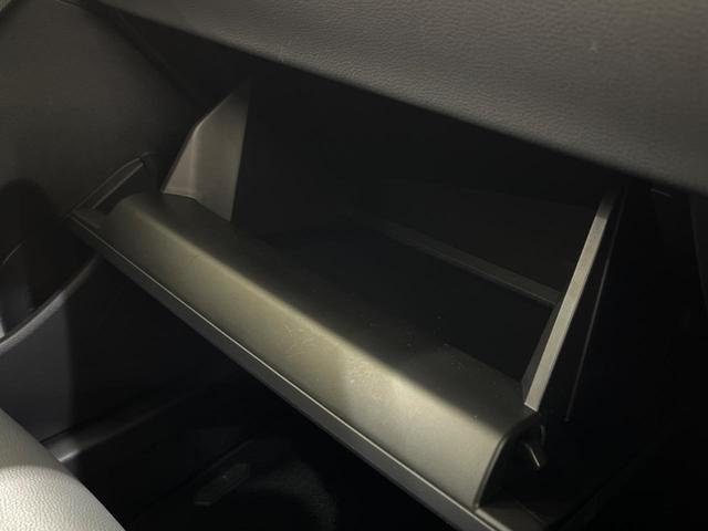 カローラクロス ハイブリッド　Ｚ　１０．５インチナビ　全周囲カメラ　レーダークルーズ　禁煙車　電動リアゲート　ハーフレザーシート　パワーシート　コーナーセンサー　スマートキー　ＬＥＤヘッド　ＥＴＣ２．０　純正１８インチアルミ（56枚目）