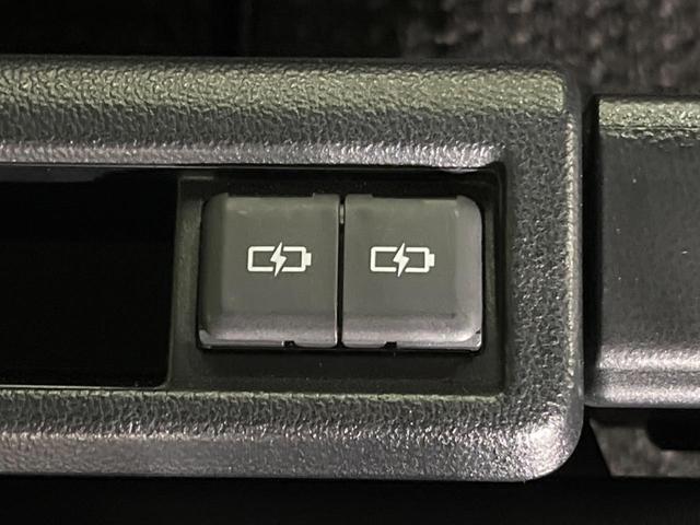 ノア ハイブリッドＳ－Ｚ　１０型ナビ　後席モニター　両側電動ドア　バックカメラ　衝突被害軽減システム　レーダークルーズ　禁煙車　ハーフレザーシート　ドラレコ　コーナーセンサー　スマートキー　ＬＥＤヘッド　ビルトインＥＴＣ（32枚目）