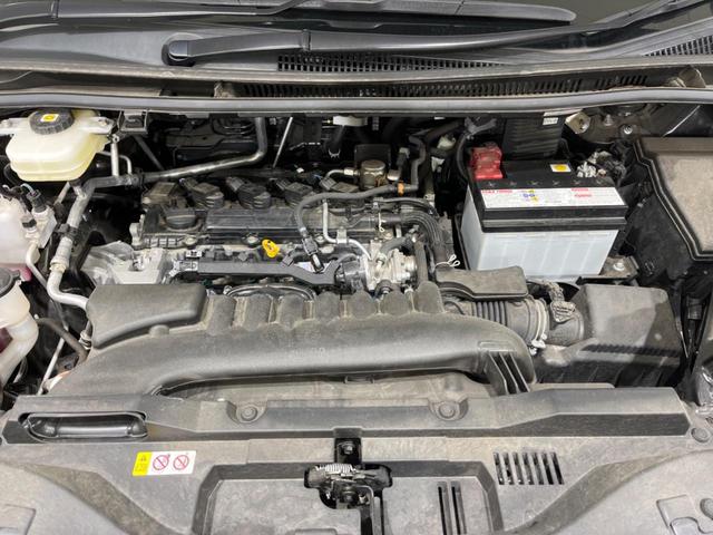 ヴォクシー Ｓ－Ｇ　両側電動ドア　バックカメラ　衝突被害軽減システム　レーダークルーズ　禁煙車　ドラレコ　コーナーセンサー　スマートキー　ＬＥＤヘッド　ＥＴＣ２．０　純正１６インチアルミ　オートハイビーム　車線逸脱警報（20枚目）