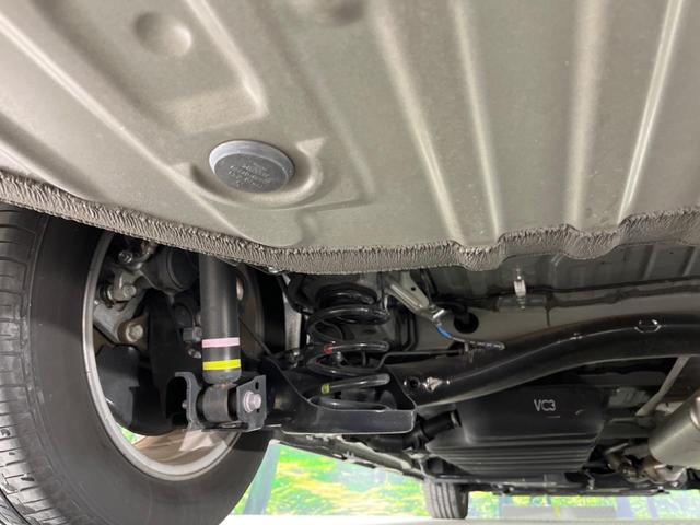 ヴォクシー Ｓ－Ｇ　両側電動ドア　バックカメラ　衝突被害軽減システム　レーダークルーズ　禁煙車　ドラレコ　コーナーセンサー　スマートキー　ＬＥＤヘッド　ＥＴＣ２．０　純正１６インチアルミ　オートハイビーム　車線逸脱警報（42枚目）