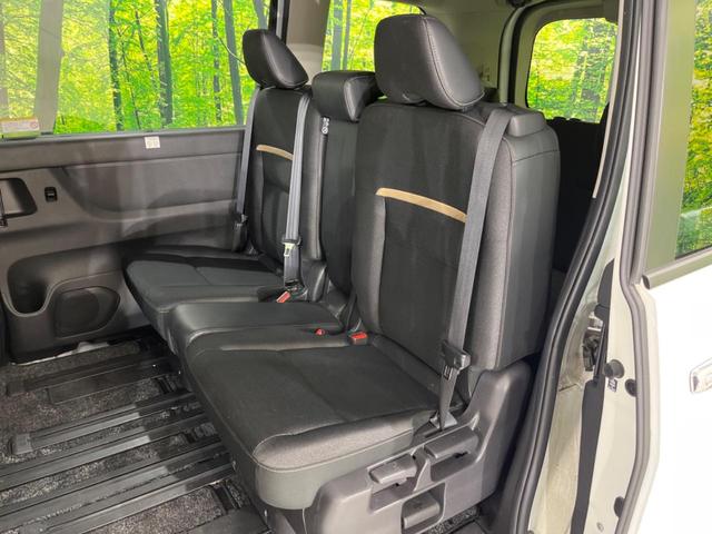 セレナ ハイウェイスターＶ　両側電動ドア　全周囲カメラ　衝突被害軽減システム　禁煙車　コーナーセンサー　スマートキー　ＬＥＤヘッド　ＥＴＣ２．０　オートハイビーム　車線逸脱警報　オートライト　デュアルエアコン（40枚目）