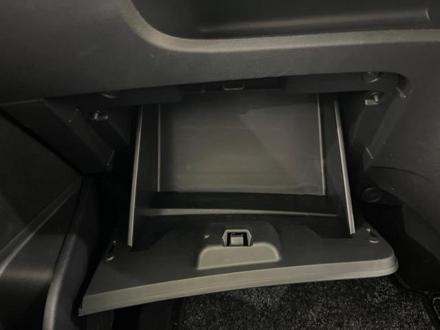 セレナ ハイウェイスターＶ　両側電動ドア　全周囲カメラ　衝突被害軽減システム　禁煙車　コーナーセンサー　スマートキー　ＬＥＤヘッド　ＥＴＣ２．０　オートハイビーム　車線逸脱警報　オートライト　デュアルエアコン（56枚目）