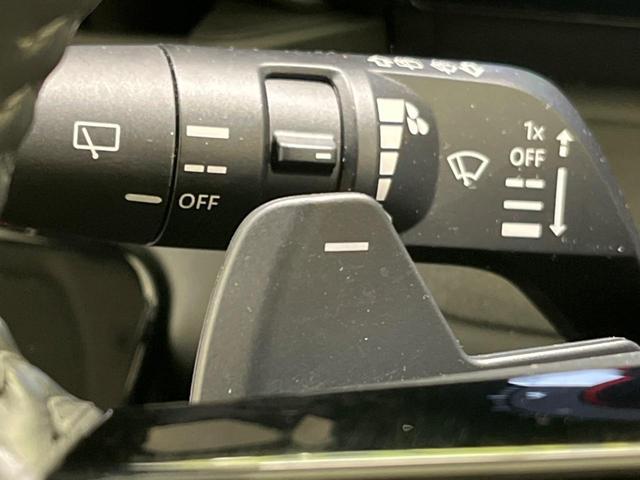 セレナ ハイウェイスターＶ　両側電動ドア　全周囲カメラ　衝突被害軽減システム　禁煙車　コーナーセンサー　スマートキー　ＬＥＤヘッド　ＥＴＣ２．０　オートハイビーム　車線逸脱警報　オートライト　デュアルエアコン（62枚目）