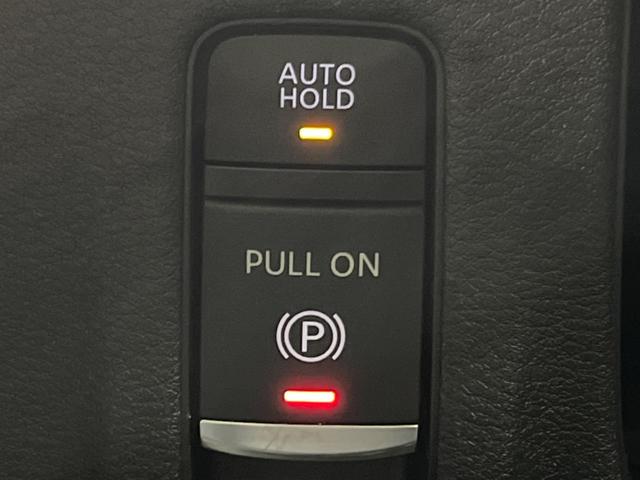 セレナ ハイウェイスターＶ　両側電動ドア　全周囲カメラ　衝突被害軽減システム　禁煙車　コーナーセンサー　スマートキー　ＬＥＤヘッド　ＥＴＣ２．０　オートハイビーム　車線逸脱警報　オートライト　デュアルエアコン（65枚目）