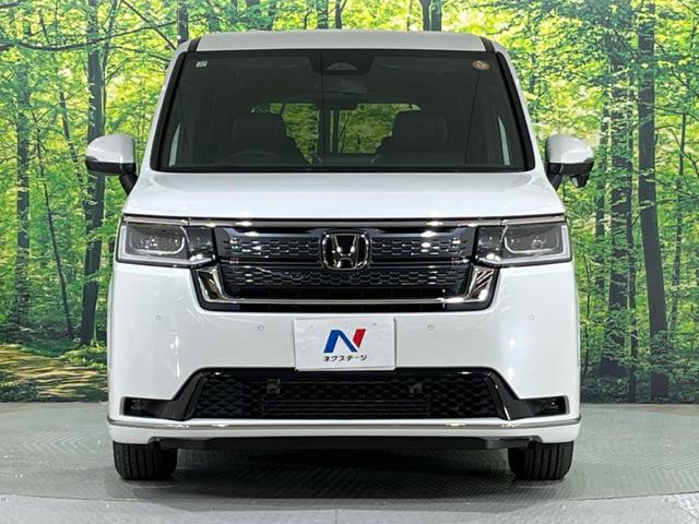 ステップワゴン スパーダ　純正１１型ナビ　バックカメラ　衝突被害軽減システム　禁煙車　電動リアゲート　ハーフレザーシート　コーナーセンサー　スマートキー　ＬＥＤヘッド　純正１６インチアルミ　車線逸脱警報　オートライト（15枚目）