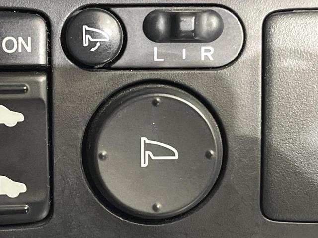 フリードハイブリッド ジャストセレクション　禁煙車　純正８型ナビ　バックカメラ　両側電動スライドドア　クルコン　ＨＩＤヘッド　オートライト　オートエアコン　Ｂｌｕｅｔｏｏｔｈ再生　フルセグ　ＥＴＣ　スマートキー（36枚目）