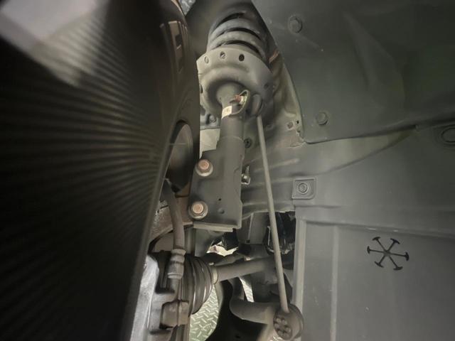 フリードハイブリッド ジャストセレクション　禁煙車　純正８型ナビ　バックカメラ　両側電動スライドドア　クルコン　ＨＩＤヘッド　オートライト　オートエアコン　Ｂｌｕｅｔｏｏｔｈ再生　フルセグ　ＥＴＣ　スマートキー（45枚目）