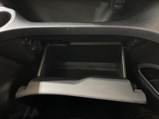 シエンタ Ｇ　禁煙車　純正ナビ　バックカメラ　両側電動スライドドア　衝突軽減装置　レーンキープ　オートマチックハイビーム　Ｂｌｕｅｔｏｏｔｈ再生　地デジ　ＥＴＣ　スマートキー（43枚目）