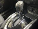 ２０Ｘ　ハイブリッド　エマージェンシーブレーキＰ　４ＷＤ　ＳＤナビ　全周囲カメラ　衝突被害軽減システム　禁煙車　電動リアゲート　コーナーセンサー　スマートキー　ＬＥＤヘッド　クルコン　車線逸脱警報　オートライト　デュアルエアコン（20枚目）