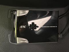 【ＥＴＣ】高速道路の料金所をストレスなく通過！話題のスポットやサービスエリアに多い「スマートIntercooler」利用時は必須のアイテムです。当店でセットアップを実施、ご納車当日からすぐにご利用いただけます！ 5