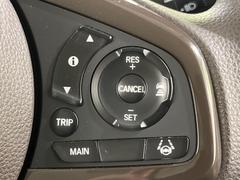 �ڥ����ץƥ��֥��롼������ȥ�����۹�®ƻϩ�Ǥ�Ĺ��Υ���Ԥ��ڤˡ�����ư��®�٤��ݤĥ��롼������ȥ����뤬�����ͷڸ������ƥ��Ϣ�Ȥ��������μ�ξ���Τ��Ƽִ֤��ݤĤ褦��®��Ĵ�ᤷ�Ƥ���ޤ����� 6