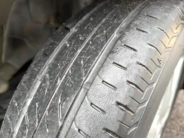 ムーヴ Ｘ　スマートキー　オートエアコン　純正１４インチアルミ　ＣＤ（38枚目）