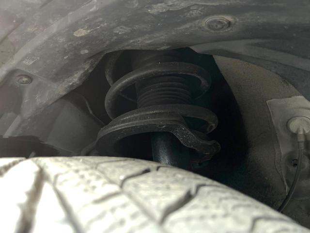 ＭＰＶ ２３Ｓ　両側電動ドア　バックカメラ　ＨＩＤヘッド　ＥＴＣ　オートライト　デュアルエアコン　純正１７インチアルミ　リアエアコン　Ｂｌｕｅｔｏｏｔｈ　ＣＤ　ＤＶＤ再生　フルセグ（23枚目）